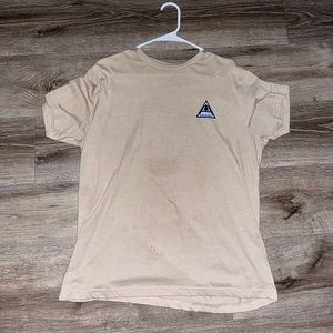 Beige tshirt